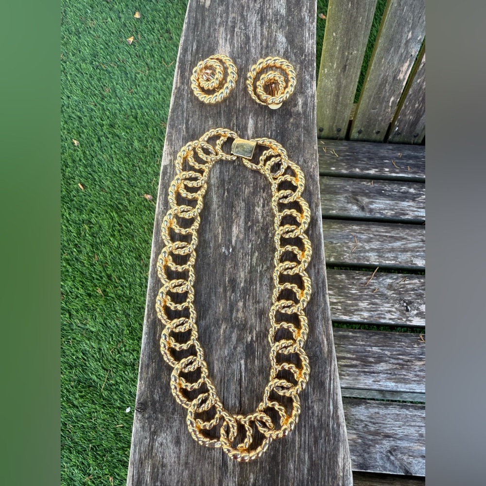 VTG Erwin Pearl Necklace And Earrings Set Gold Tone Signed Rope Chain Pretzel
